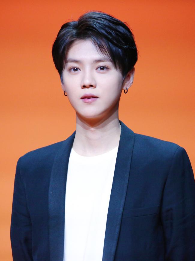 ���첩��ͻ�������ж�����˯�ꡱ  ���������ա�