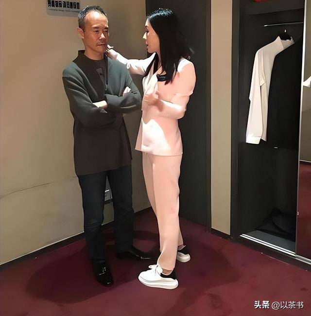 她是王石大女儿,比后妈年龄还大,坚持不婚 她是王石大女儿,比后妈年龄还大,坚持不婚