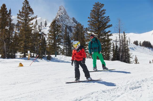 冬日同行:在犹他州尽享家庭滑雪之趣 冬日同行:在犹他州尽享家庭滑雪之趣