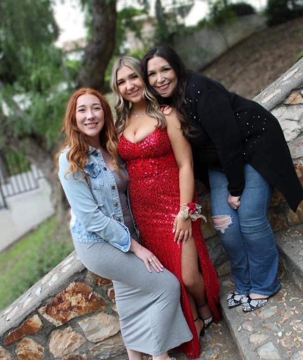 噩耗!34岁女星喝酒猝死,身体呈现蓝紫色 噩耗!34岁女星喝酒猝死,身体呈现蓝紫色