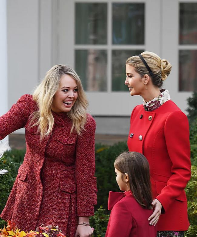 川普小女儿产后瘦30斤，“金丝雀生活”惹争议