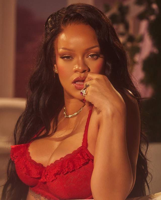 ��˹�˿��Ա�������Ůʽ���´�Ƭ������ǰ��