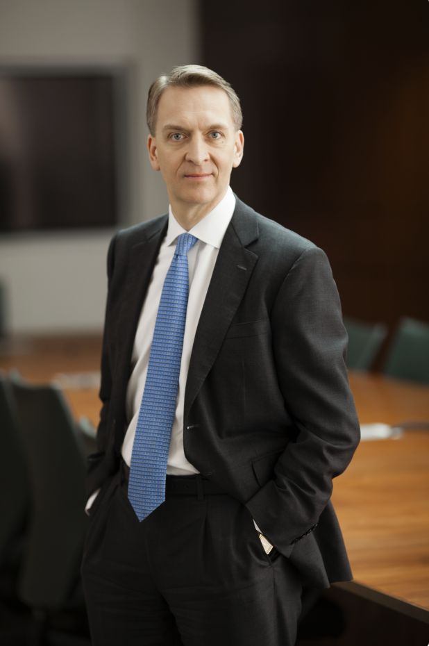 他被称为"加拿大的巴菲特"，却比巴菲特更低调