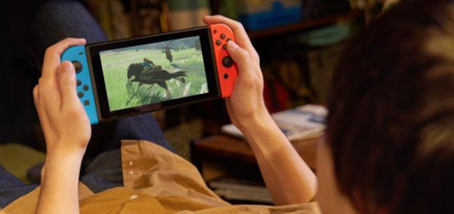 美11岁男童击毙爸爸 母听诡异水滴声开灯吓傻