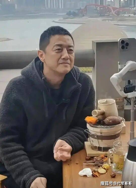 �������ڱ�������Ϯ���������Ѱ��ľ��