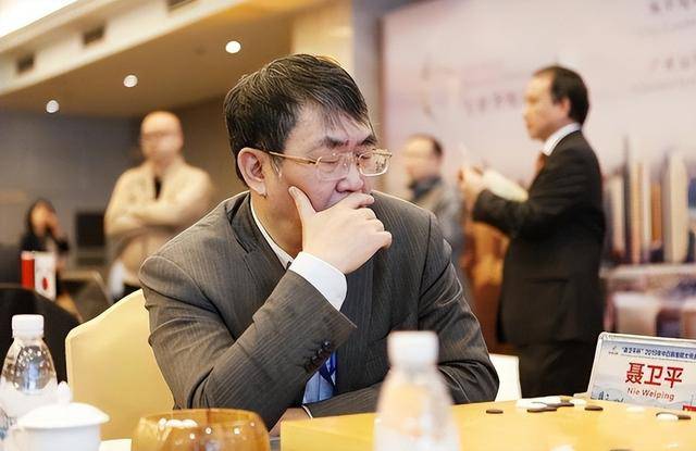 ����ƽ�ж���ݣ���ʳ�޽ڣ�����13ֻ�з....