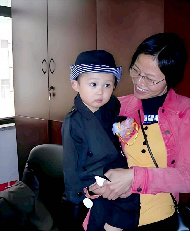 �����ģ���������ƽ15��Ķ��ӣ����ڷ��¶�Թ