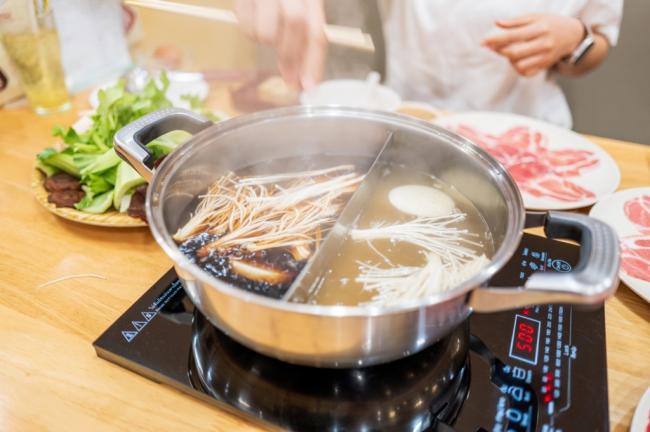 肠癌30年没复发活到97 火锅独门健康吃法曝光