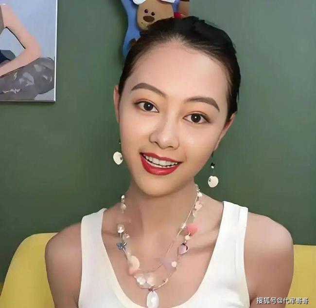 ���41�����־Ů�� �µ�����Ů�ع�