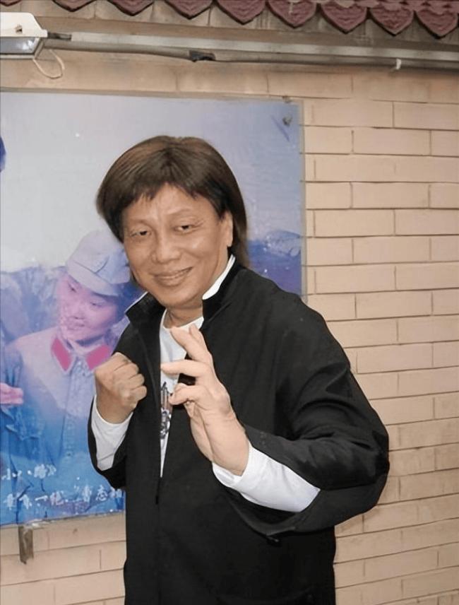 ��С��������أ����ӽ�3��ªϰ