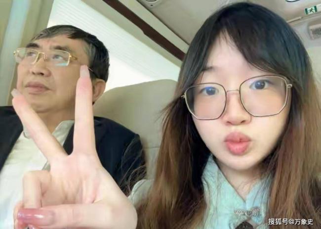 ����ƽ����Ů�����Ʒ�һ��Ϊ�����һ�º���