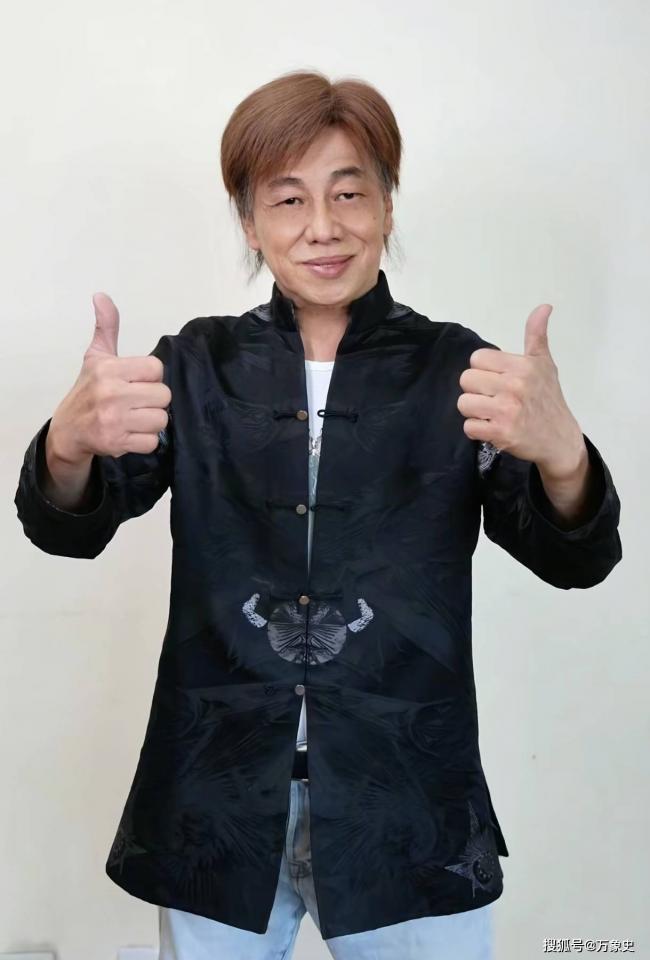 ��С��Ѫսƽ�������¼���һ�˶���ʮ��������