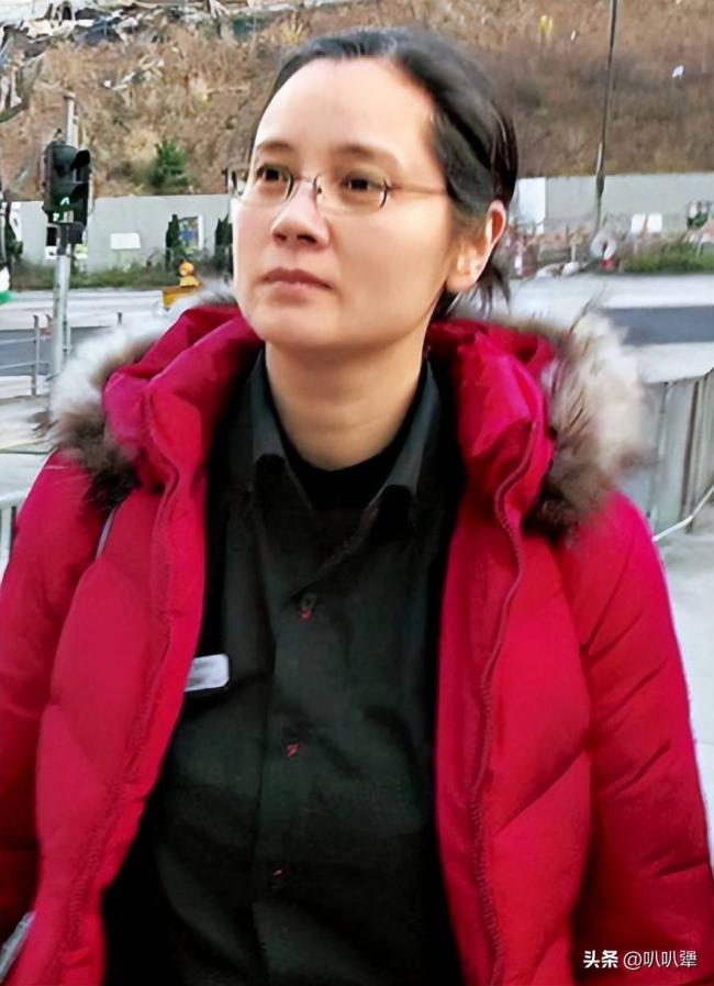 ���ϸɵ����ķ���Ƭ����ɽȥ������Ϊ����Ա