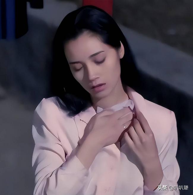 ���ϸɵ����ķ���Ƭ����ɽȥ������Ϊ����Ա