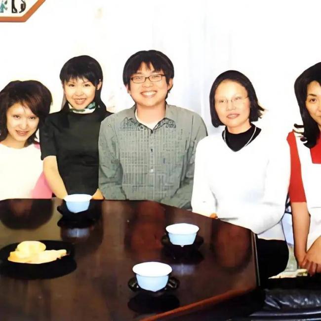 ������Ӱ������ƽ��ǰ�޿���������������