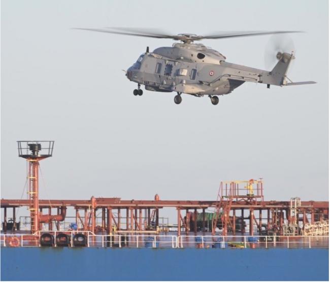 突发：法军扣押俄罗斯油轮，小泽大赞