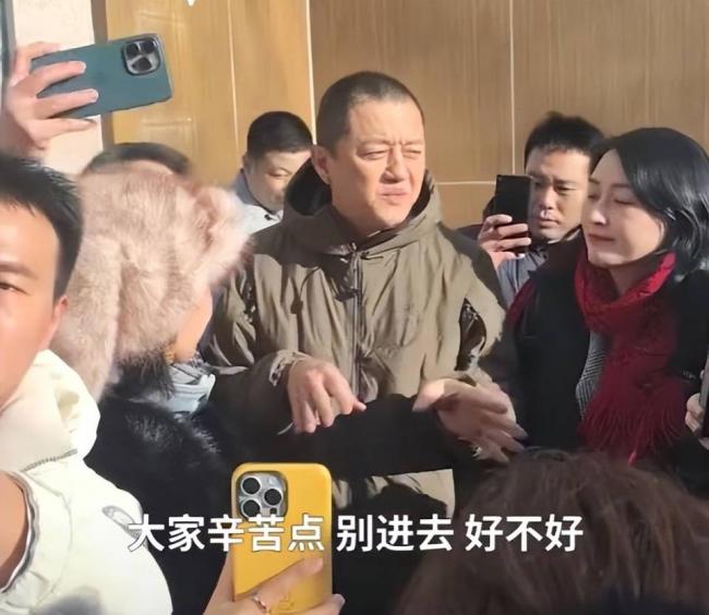 全网沸腾:李亚鹏哭了!他带1900万现金来了 全网沸腾:李亚鹏哭了!他带1900万现金来了