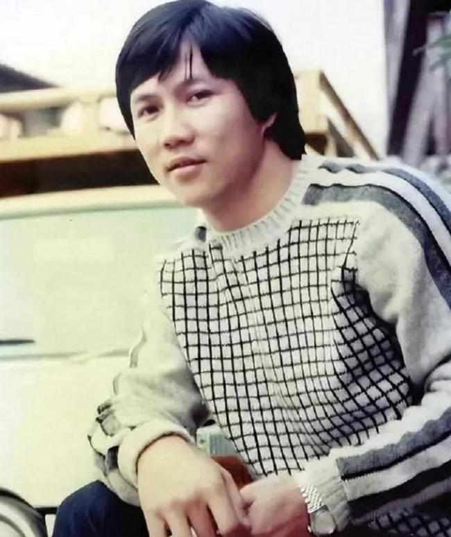 ����Ԫ�ס����ݻ�Ԫ���������ֻ��ף��ֿ����