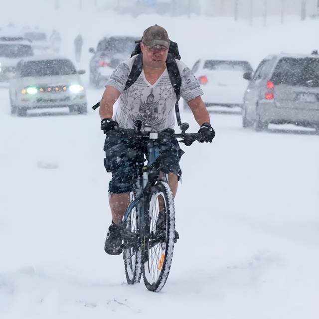 ����AI������˹��ѩ�̳ǣ������