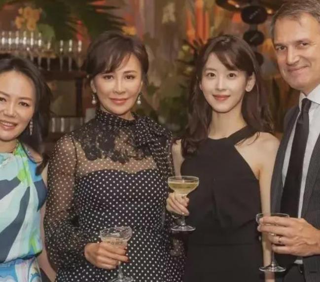 ��λ��С�㣬��ͬ��ʽ�����Ů��