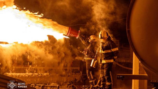 谈到一半开炸！莫斯科制造“俄罗斯恐怖之夜”