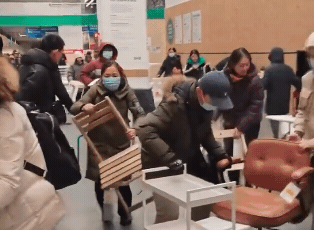 上演“抢货全武行”,IKEA中国大撤退引爆乱象? 上演“抢货全武行”,IKEA中国大撤退引爆乱象?