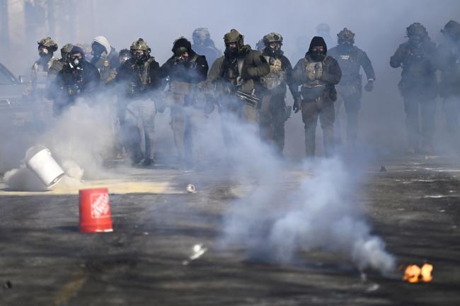 48小时内,川普为何大转弯 48小时内,川普为何大转弯