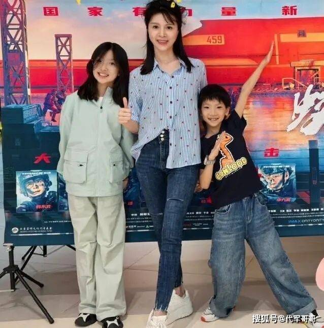 50岁金巧巧近况曝光！与吴启华分手后嫁影业巨头