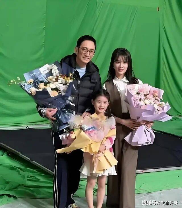 50岁金巧巧近况曝光！与吴启华分手后嫁影业巨头