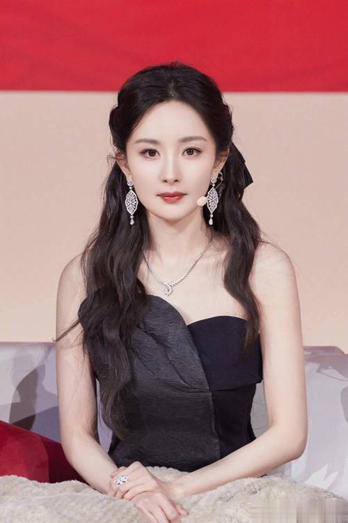 有私人飞机,坐拥北京一条街,京圈顶级富婆有哪些 有私人飞机,坐拥北京一条街,京圈顶级富婆有哪些