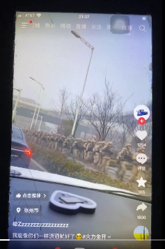 网传多地解放军全副武装进京“清君侧”? 网传多地解放军全副武装进京“清君侧”?