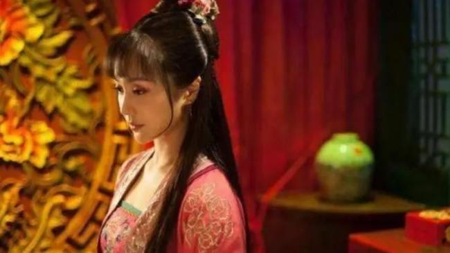 ��¥Ů���빬͢������α��У���ƫ�����۳���