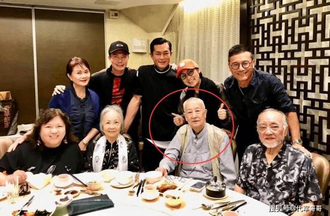 ������л��������Ů���ܾ����ϣ����¶�ȥ��