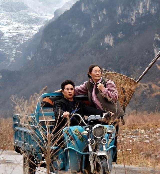 ���к��������� ������ĸ�ס�����������