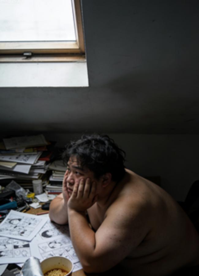 ����AĨ��Ů��ѧ�����й���ý��С�ۺ�ʹ��