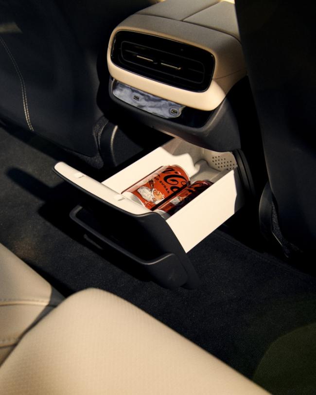 试驾中国电动车体验美好,再也不想买美国车了 试驾中国电动车体验美好,再也不想买美国车了