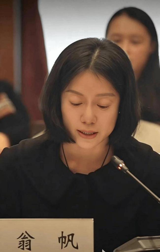 49岁翁帆官宣喜讯，太令人惊喜了