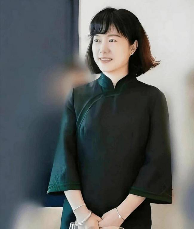 49岁翁帆官宣喜讯，太令人惊喜了