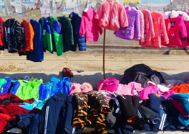 别买这种“加绒裤”！央视曝光，真的有毒