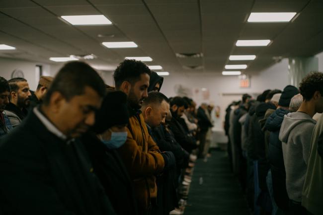 “我自由了”:一名穆斯林前中共官员的自白 “我自由了”:一名穆斯林前中共官员的自白