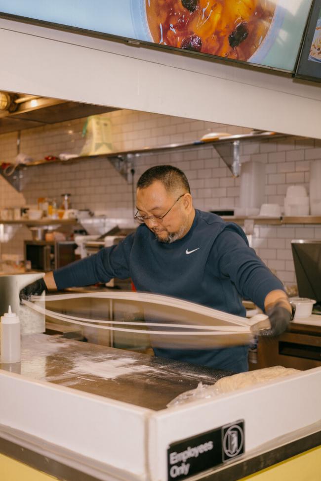 “我自由了”:一名穆斯林前中共官员的自白 “我自由了”:一名穆斯林前中共官员的自白