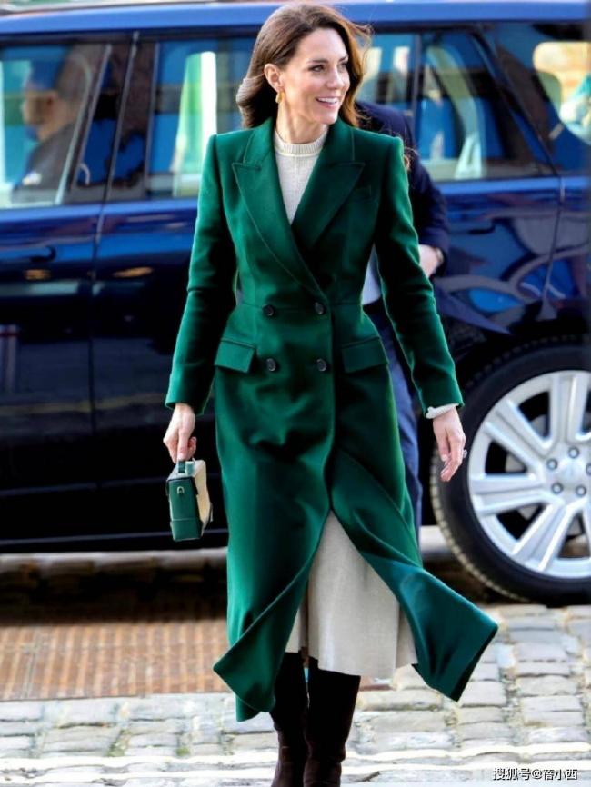 看凯特王妃穿大衣,我悟了 看凯特王妃穿大衣,我悟了