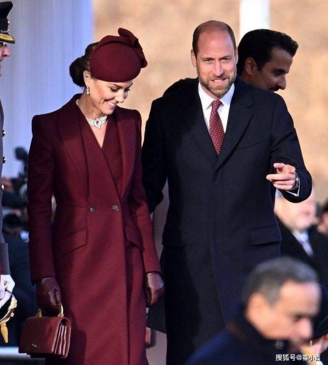 看凯特王妃穿大衣,我悟了 看凯特王妃穿大衣,我悟了