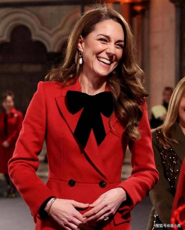 看凯特王妃穿大衣,我悟了 看凯特王妃穿大衣,我悟了