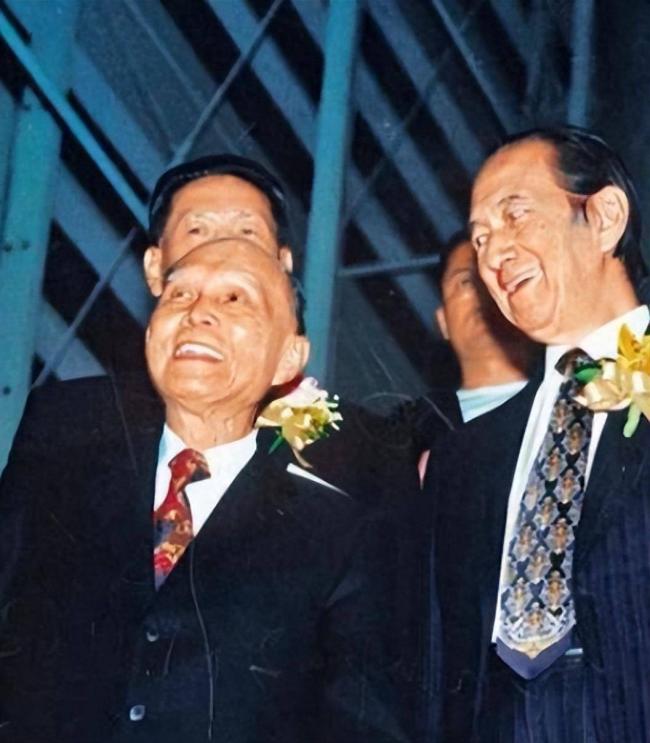 带领家族兴盛百年 霍家四代主母各显气度 带领家族兴盛百年 霍家四代主母各显气度