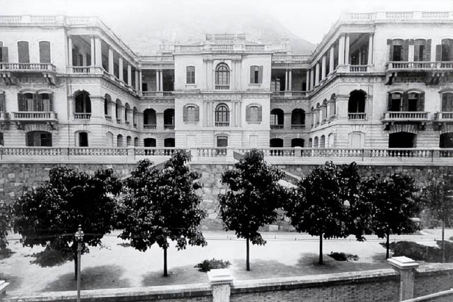 带领家族兴盛百年 霍家四代主母各显气度 带领家族兴盛百年 霍家四代主母各显气度