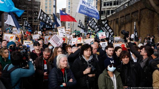 ����ʹ�ݻ��ǡ�������ݡ� Ӣ���Ų����ģ�