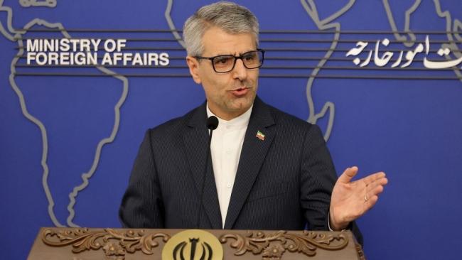 伊朗海军很菜！六艘伊朗炮艇拦不住美国油轮