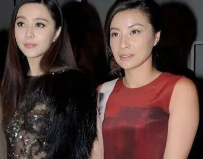 ���������͹�����վһ�𣬲Ŷ�ʲô����������