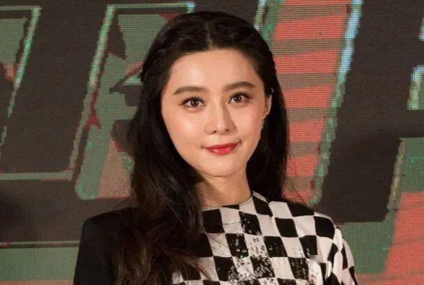 ���������͹�����վһ�𣬲Ŷ�ʲô����������